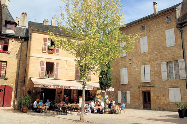 La cour des Fontaines