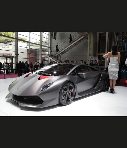 Lamborghini Sesto Elemento