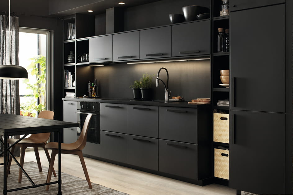 Une cuisine noire