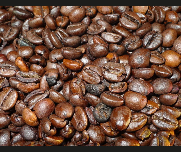 Couleur caf&eacute;