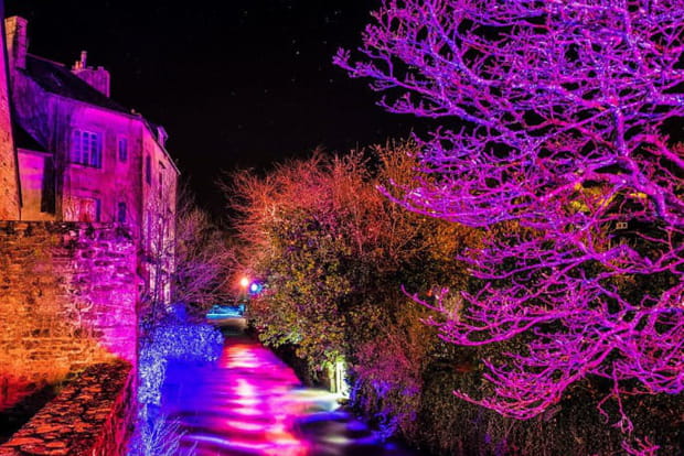 Rêverie et mises en couleur à Pont-Aven en lumière