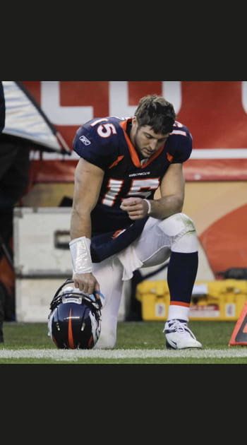Tim Tebow, la pri&egrave;re qui&nbsp;porte&nbsp;bonheur