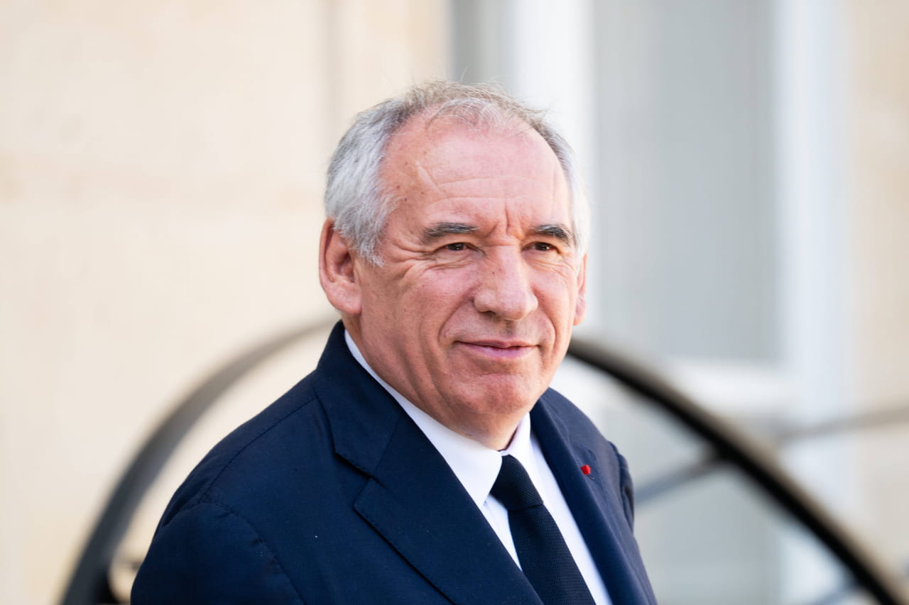 Bayrou au 20h de TF1 : une annonce forte pour convaincre les députés de l'opposition ?