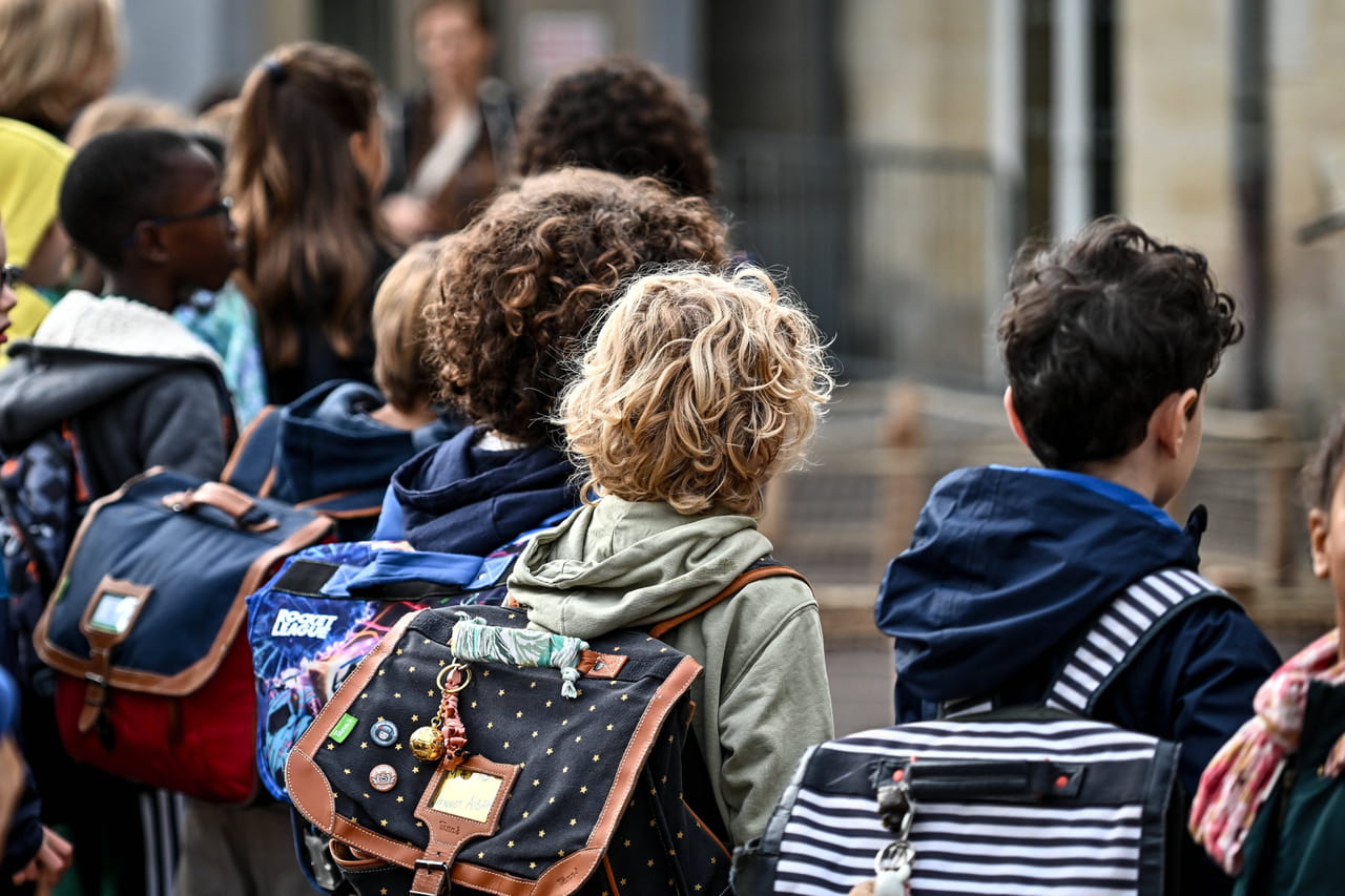 Des milliers d'élèves français n'auront pas cours à cette date en décembre, ils bénéficieront d'un week-end prolongé