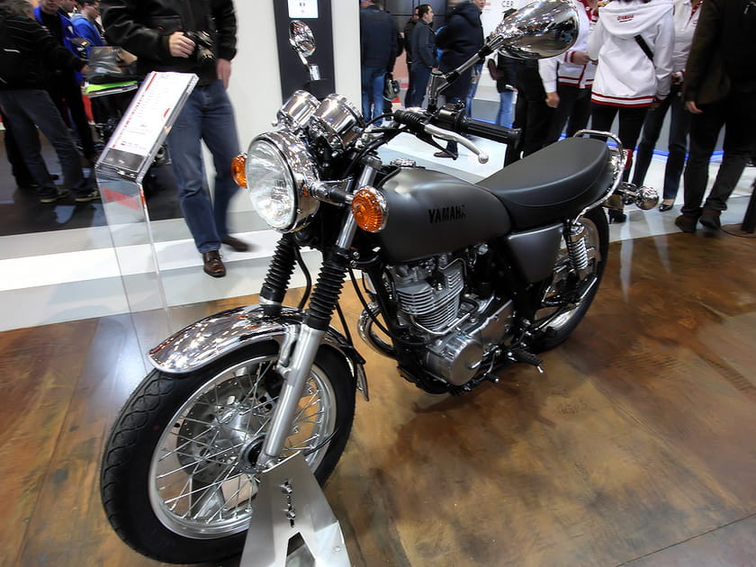 Yamaha SR400