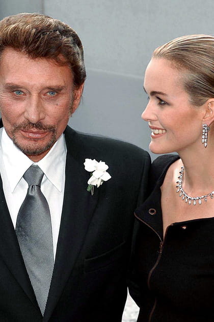 Sylvie Vartan, Jean Reno, Eddy Mitchell... Les premi&egrave;res r&eacute;actions