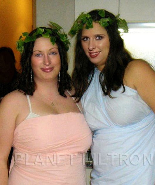 Les soeurs Paris et Nicky Hilton