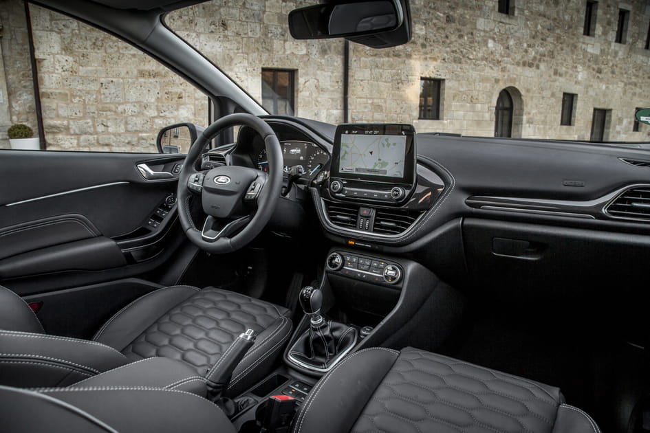 L'int&eacute;rieur en finition Vignale
