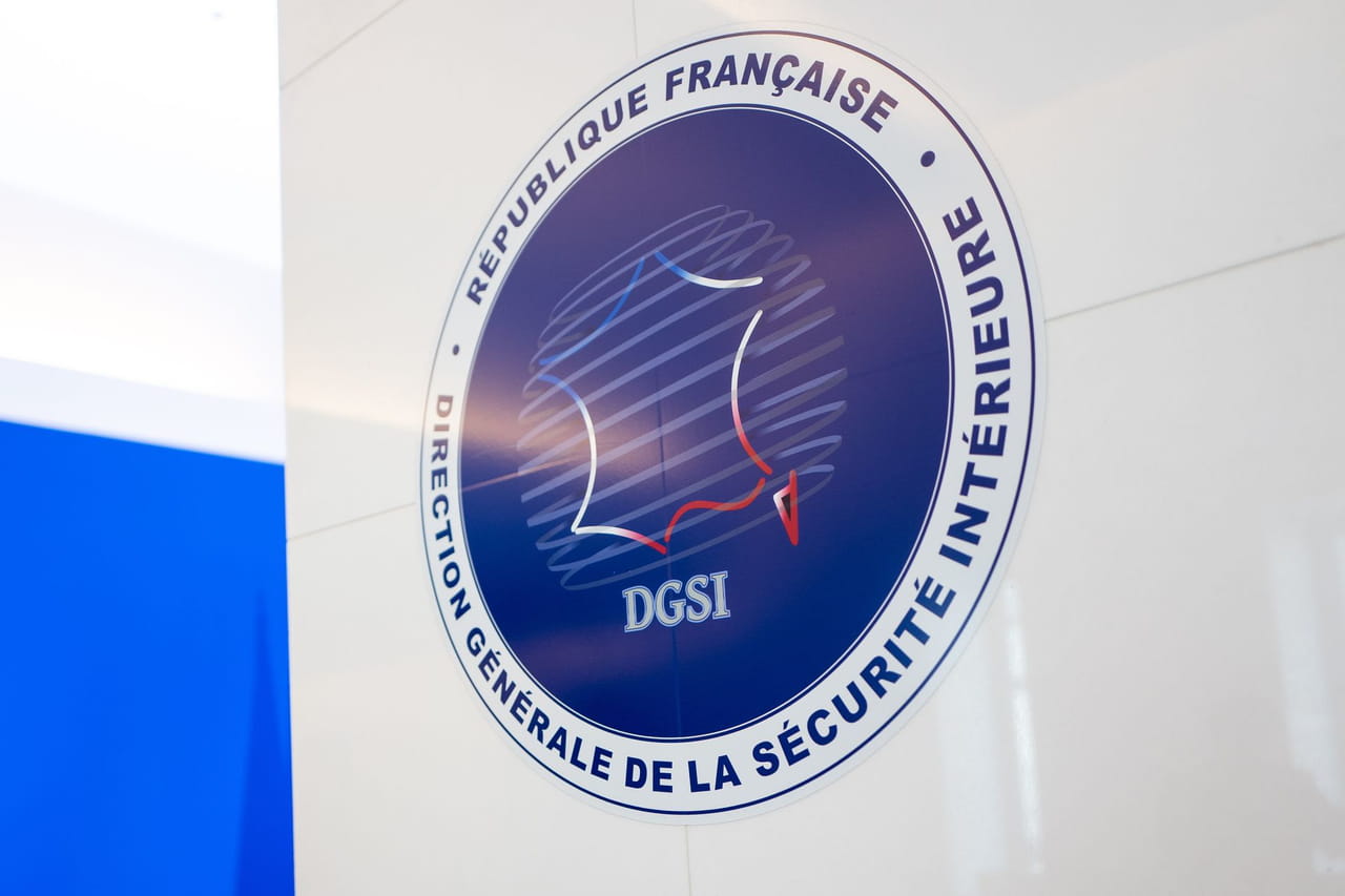 Projet d'attentat à Paris : trois jeunes femmes interpellées