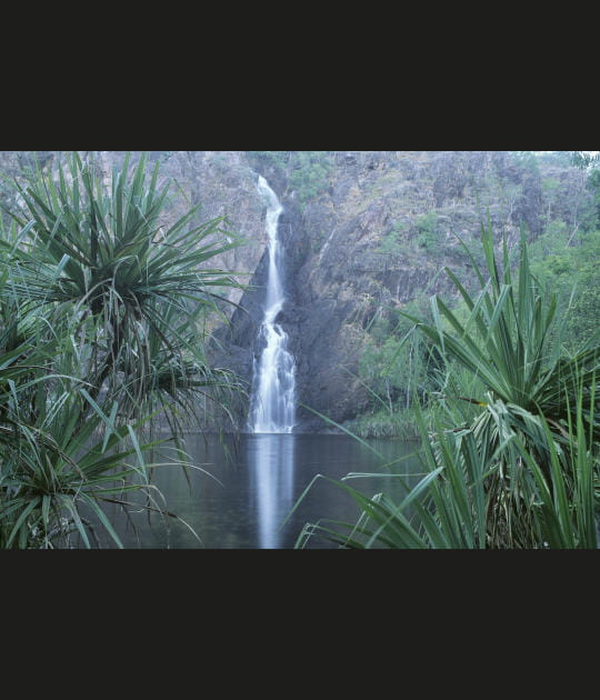 Cascade de Wangi Falls