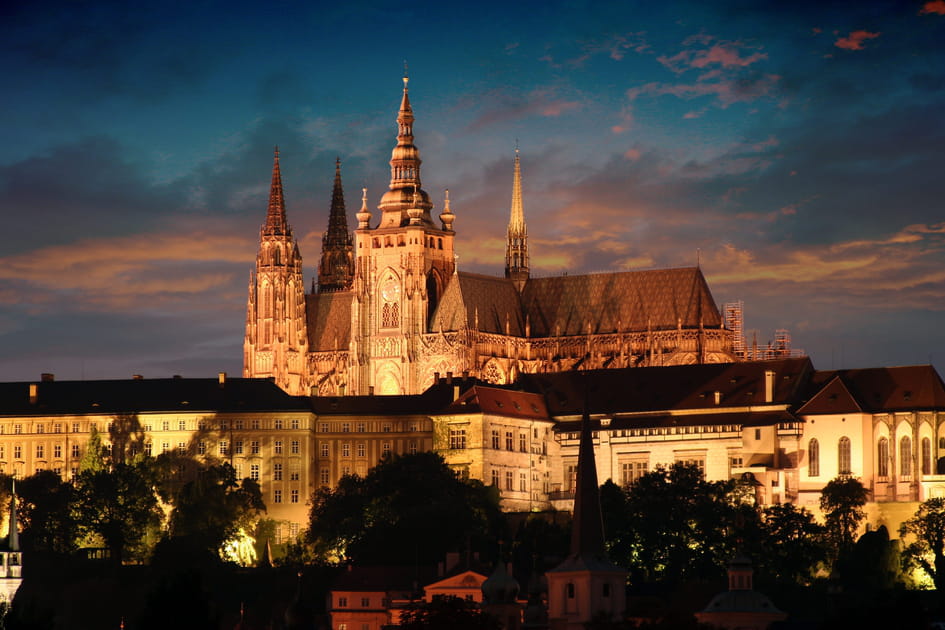 Ces monuments que vous ne verrez plus illumin&eacute;s la nuit&nbsp;: la cath&eacute;drale Saint-Guy de Prague