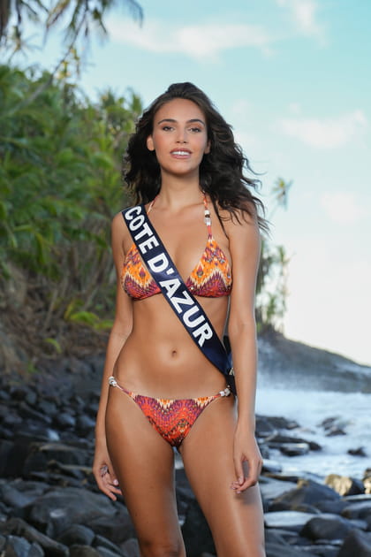 Les photos en maillot des candidates &agrave; Miss France&nbsp;: Miss Cote d'Azur