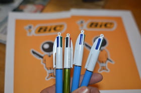 A quoi sert la boule des stylos 4 couleurs de Bic ? 50 ans après sa création, la marque a enfin révélé sa fonction