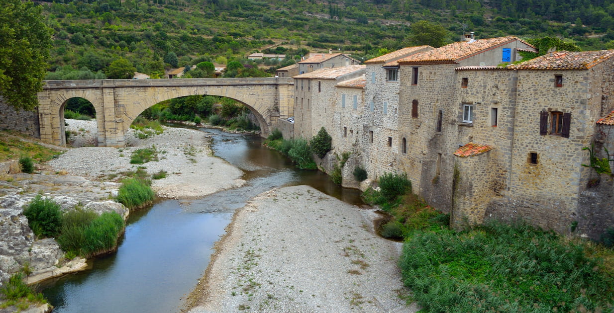 Lagrasse et son vieux pont