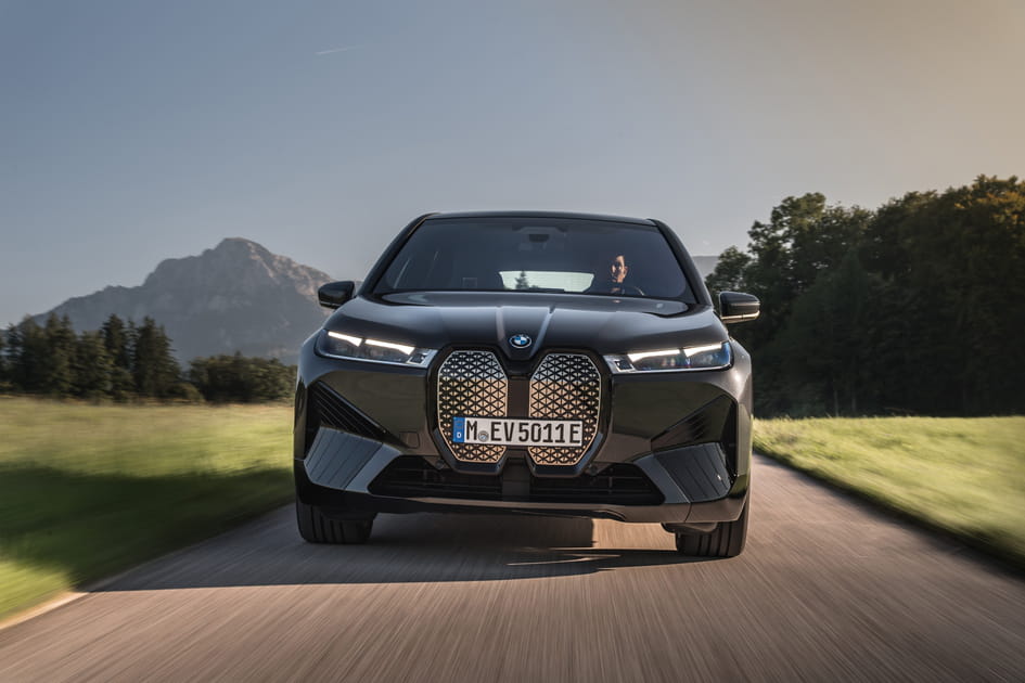L'impressionnant BMW IX &eacute;lectrique en images