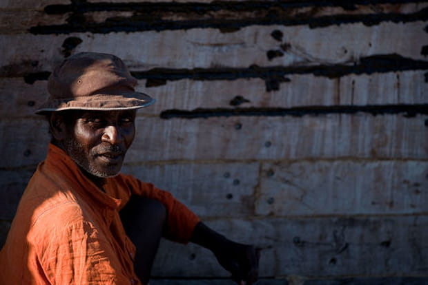 Charpentier au travail