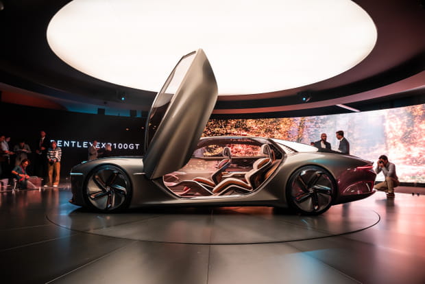 Des dimensions gigantesques pour ce coupé luxueux