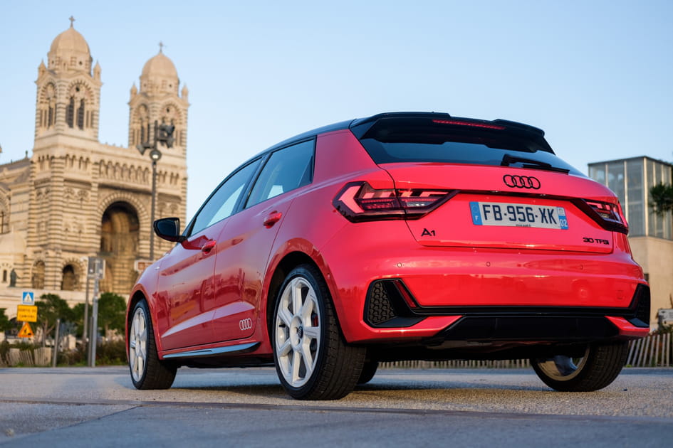 Adieu les rondeurs&nbsp;: le design devient plus sportif