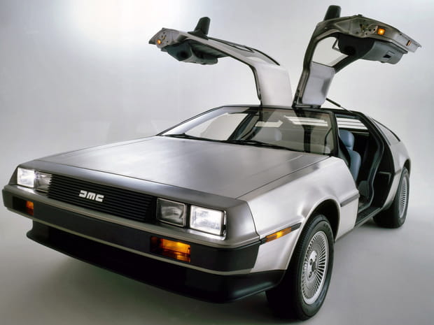 DeLorean DMC-12