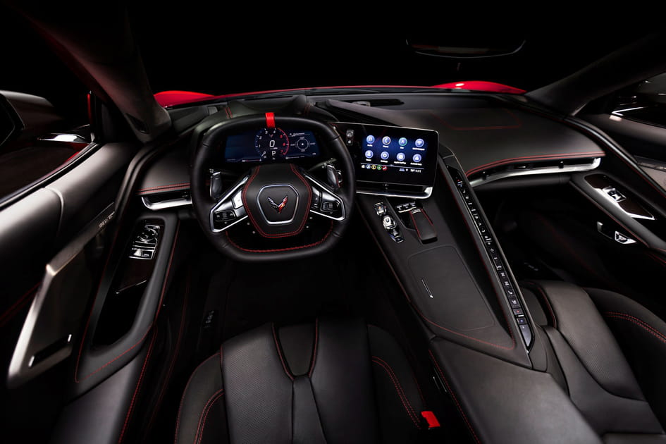 A bord de la Corvette C8