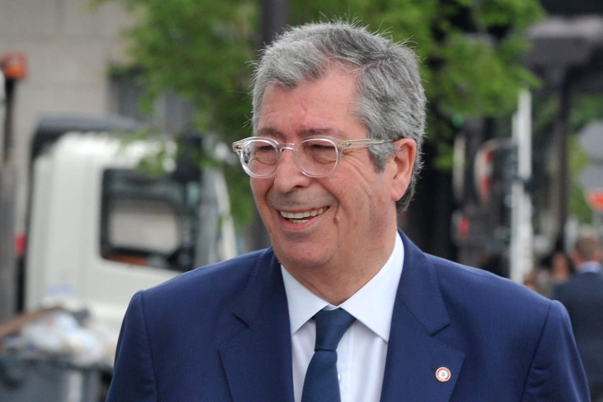 Des Levalloisiens lancent un appel aux dons pour aider Patrick Balkany Des Levalloisiens lancent un appel aux dons pour aider Patrick Balkany