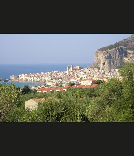 Vue de Cefalu