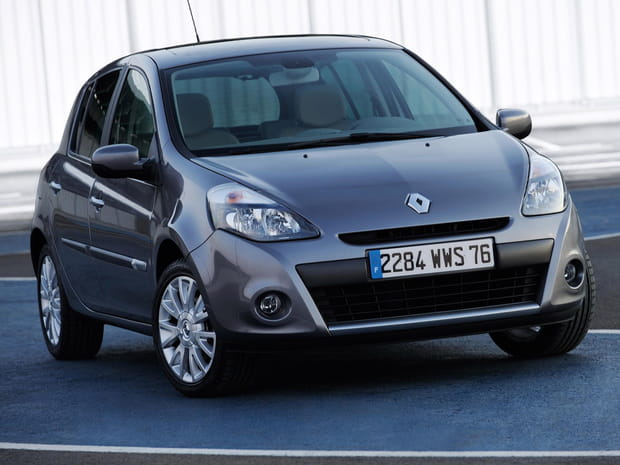 Numéro 9 : Renault Clio 3