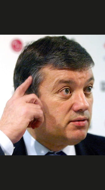 Nicolas Anelka provoque Jacques Santini