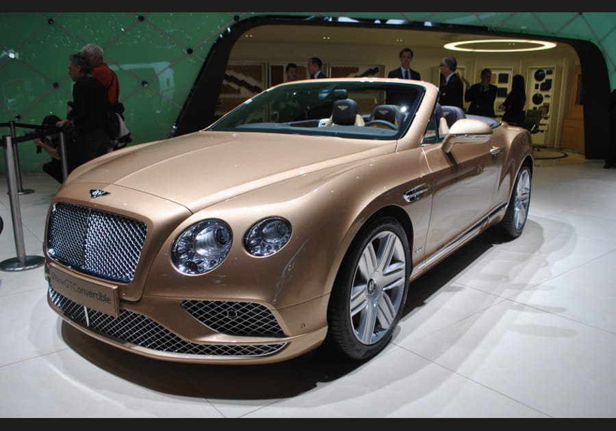 Bentley Continental GT : l&eacute;g&egrave;res retouches pour le coup&eacute; de luxe