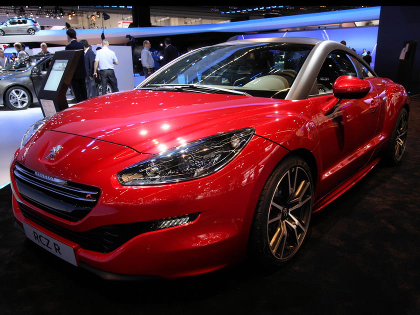 Peugeot RCZ R