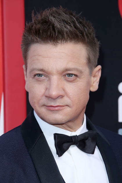 Jeremy Renner &quot;dans un &eacute;tat critique&quot;