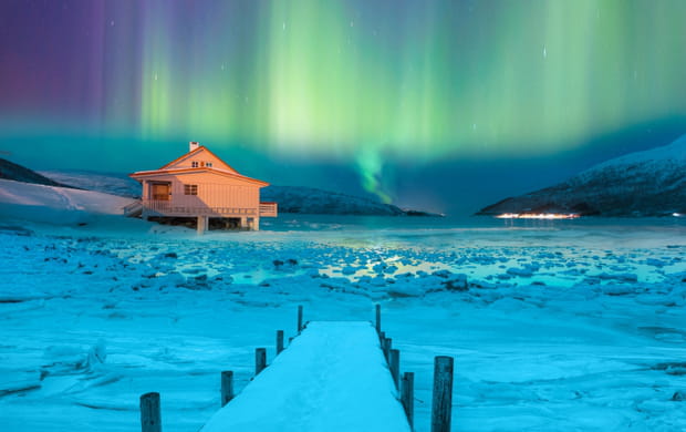 Cet endroit est magique à Noël : À Tromsø, sous les aurores boréales