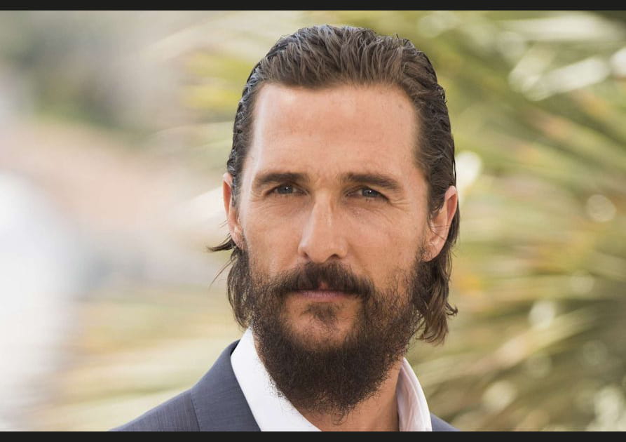Matthew McConaughey : un surfeur en danger !