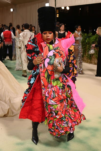 Le look coloré d'Erykah Badu au Met Gala