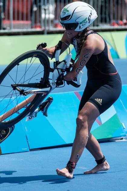 Gwladys Lemoussu (para-triathlon), n&eacute;e sans&nbsp;avant-bras