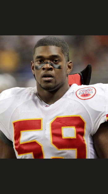 Jovan Belcher tue sa femme puis se suicide