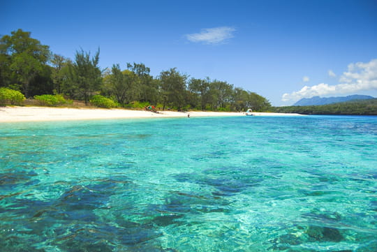 Des plages plus belles qu'à Bali - Ce pays s'ouvre au tourisme et les chanceux y découvrent un paradis vierge