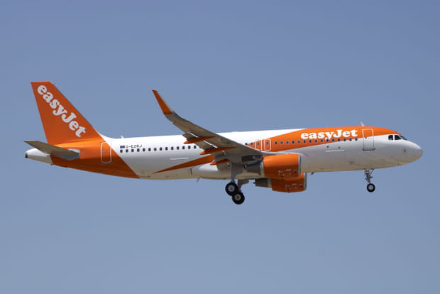 17- EasyJet