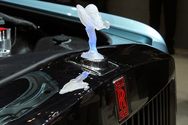 Mascotte Rolls-Royce : tradition et modernité
