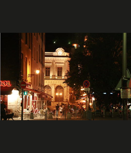La convivialit&eacute; du Vieux Lyon