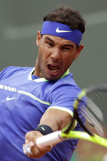 Rafael Nadal, gaucher sur le court, droitier dans la vie