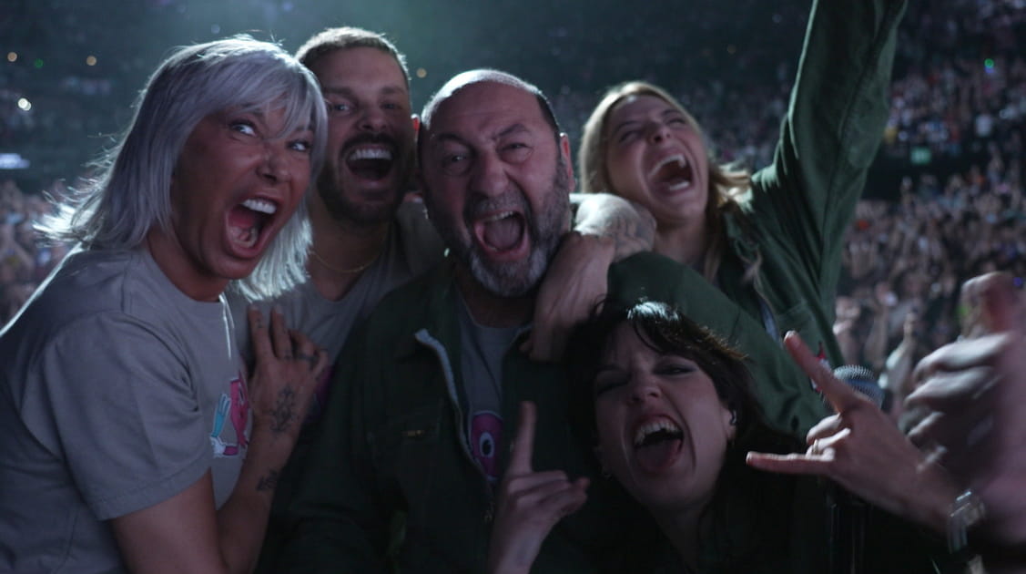 Les stars des Enfoir&eacute;s en plein craquage apr&egrave;s le spectacle