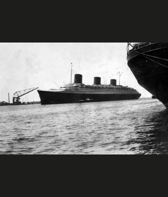 Arriv&eacute;e du paquebot au Havre
