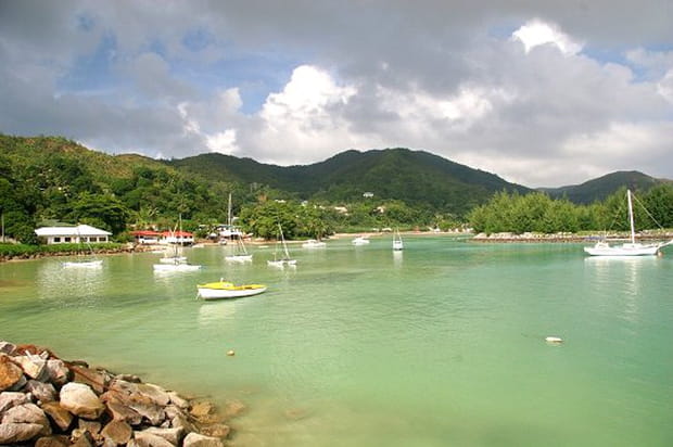 Bateaux sur Praslin