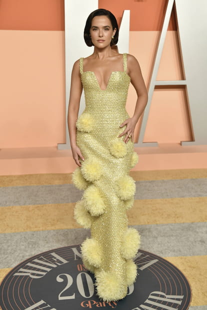 Zoey Deutch étonne à la soirée Vanity Fair