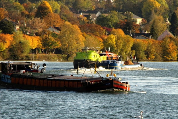 Péniches sur la Seine