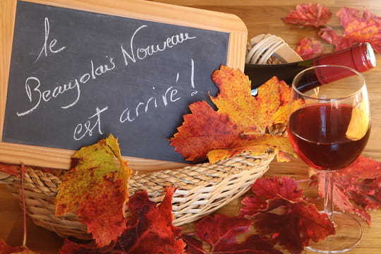 Beaujolais nouveau&nbsp;2025&nbsp;: il arrive ce jeudi soir, o&ugrave; le f&ecirc;ter en France&nbsp;?