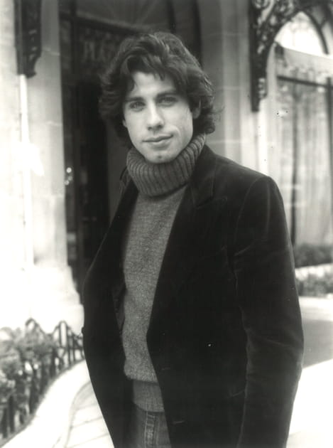 John Travolta et sa crini&egrave;re d'antan