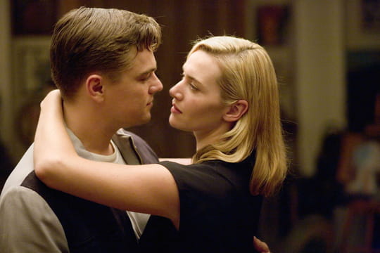 Les Noces rebelles : Kate Winslet a "totalement paniqué" lors des scènes de sexe avec Leonardo DiCaprio
