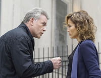 Shades of Blue : une flic entre deux feux : Etre un bon flic